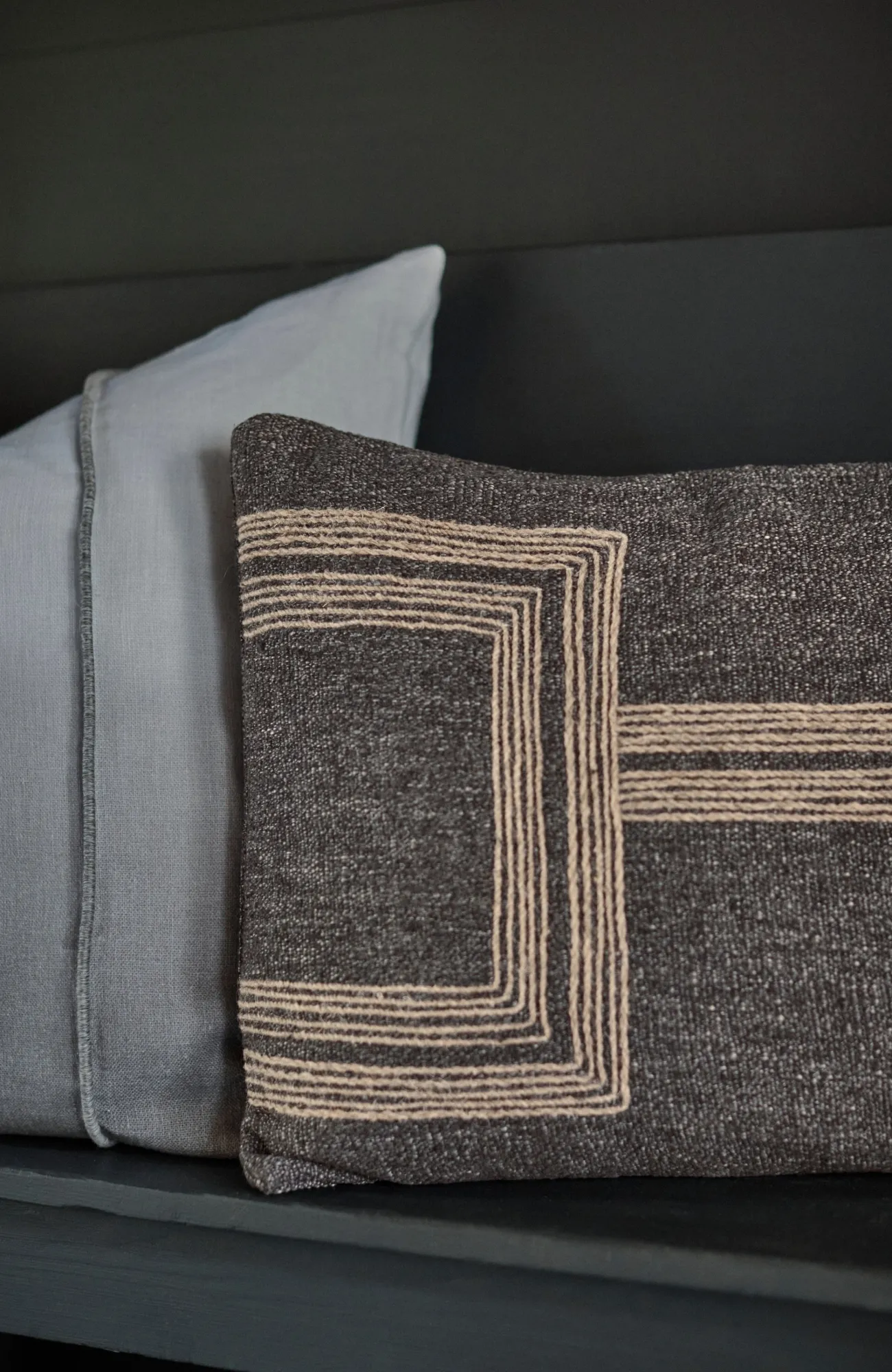 J.Jill Elements Cotton-Blend Lumbar Pillow Charcoal/natural Online