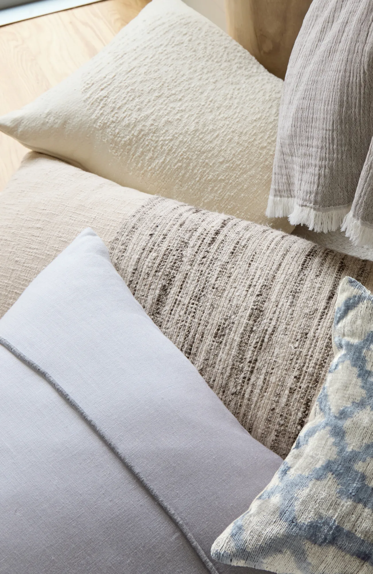 J.Jill Elements Woven Cotton-Blend Pillow Cream/grey Outlet