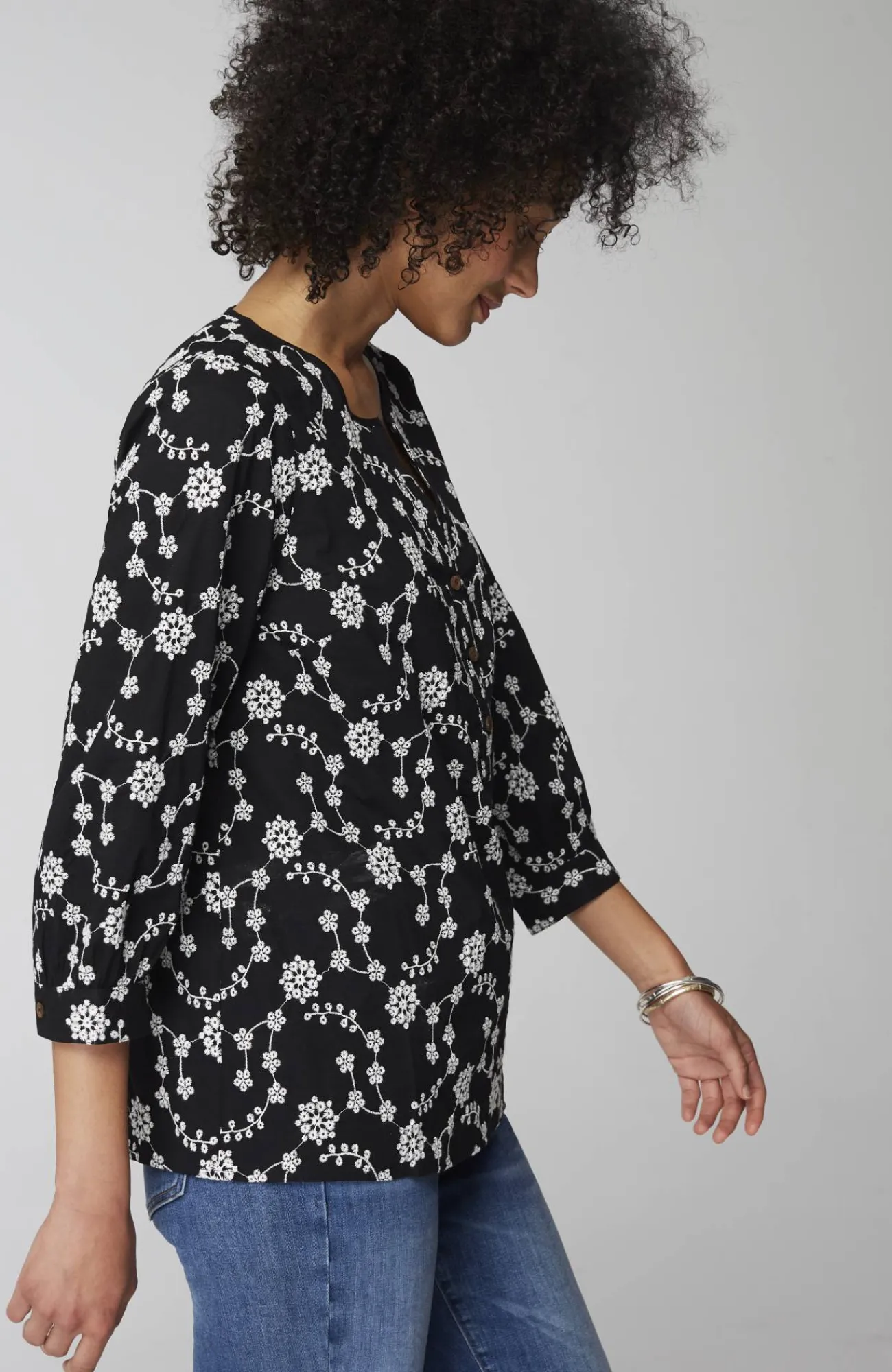 J.Jill Embroidered Eyelet Popover Black/white Outlet