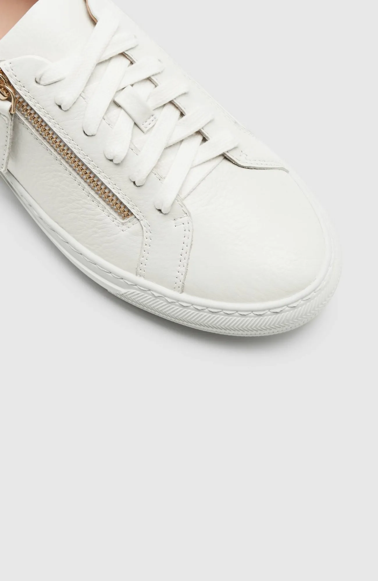 J.Jill FRANKIE4 Billie Sneakers White Tumbled Sale