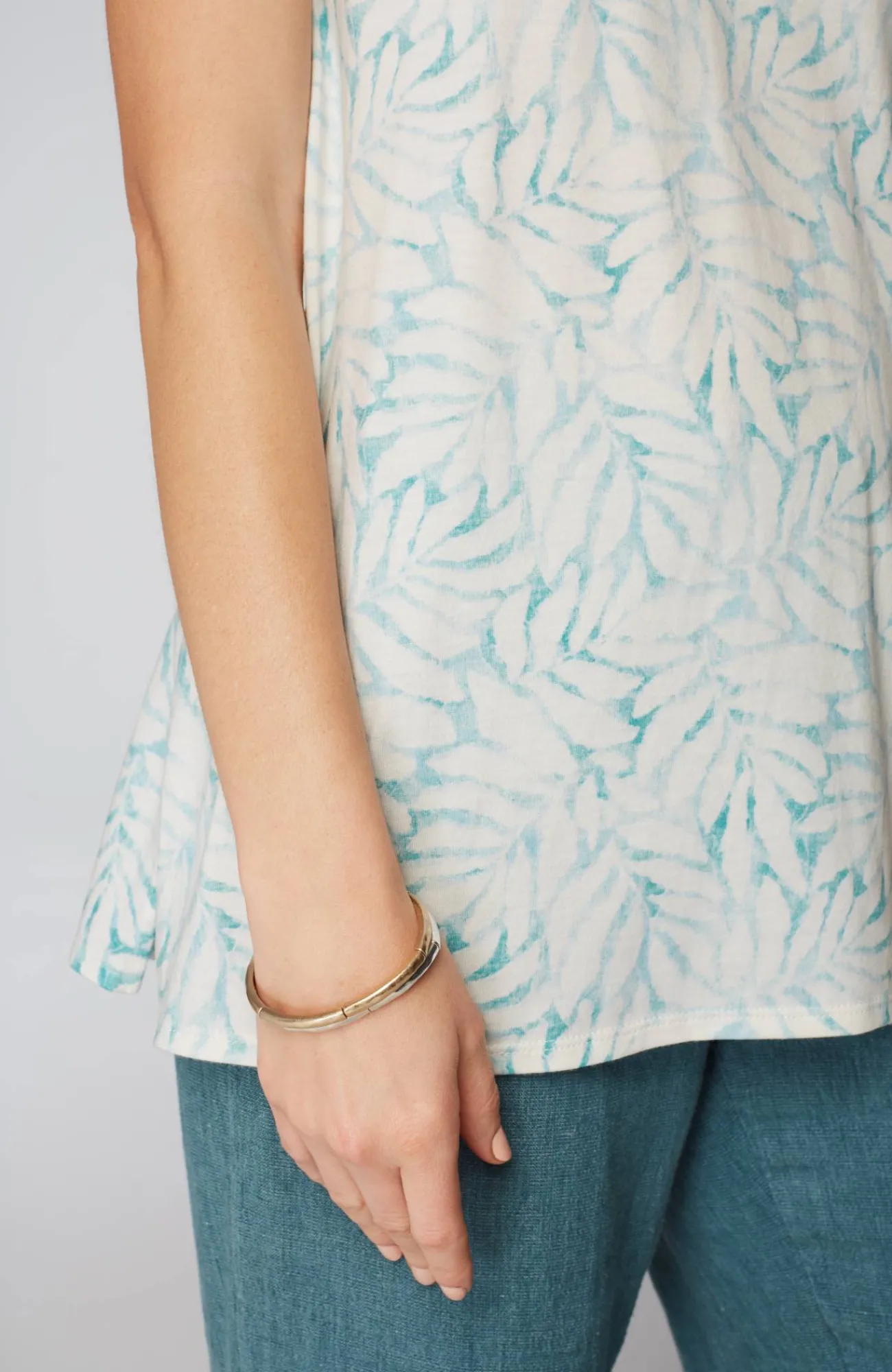J.Jill Pure Jill Side-Slit Elliptical Tee Sale