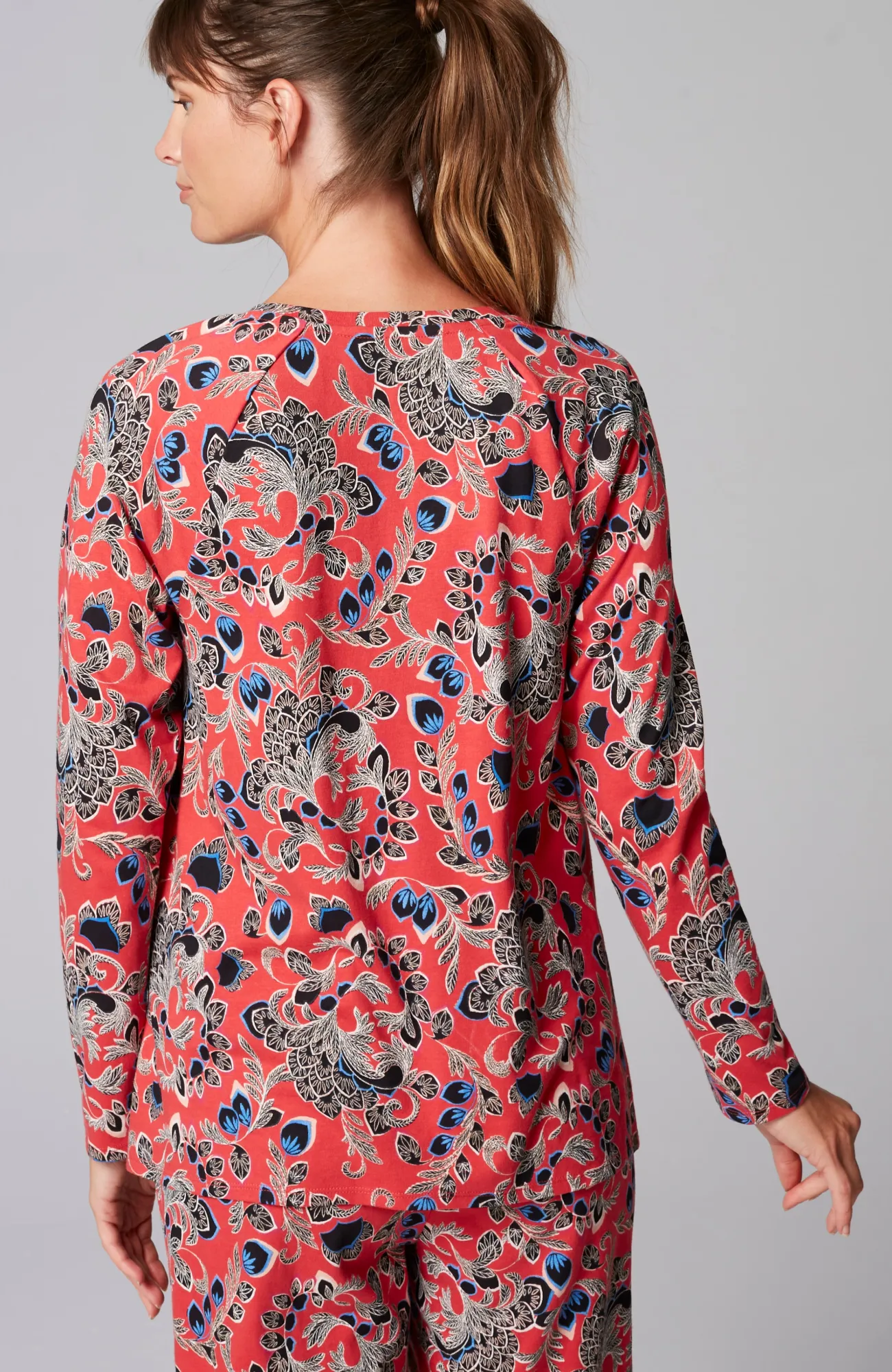 J.Jill Sleep Ultrasoft Raglan-Sleeve Top Soft Red Feathery Floral New