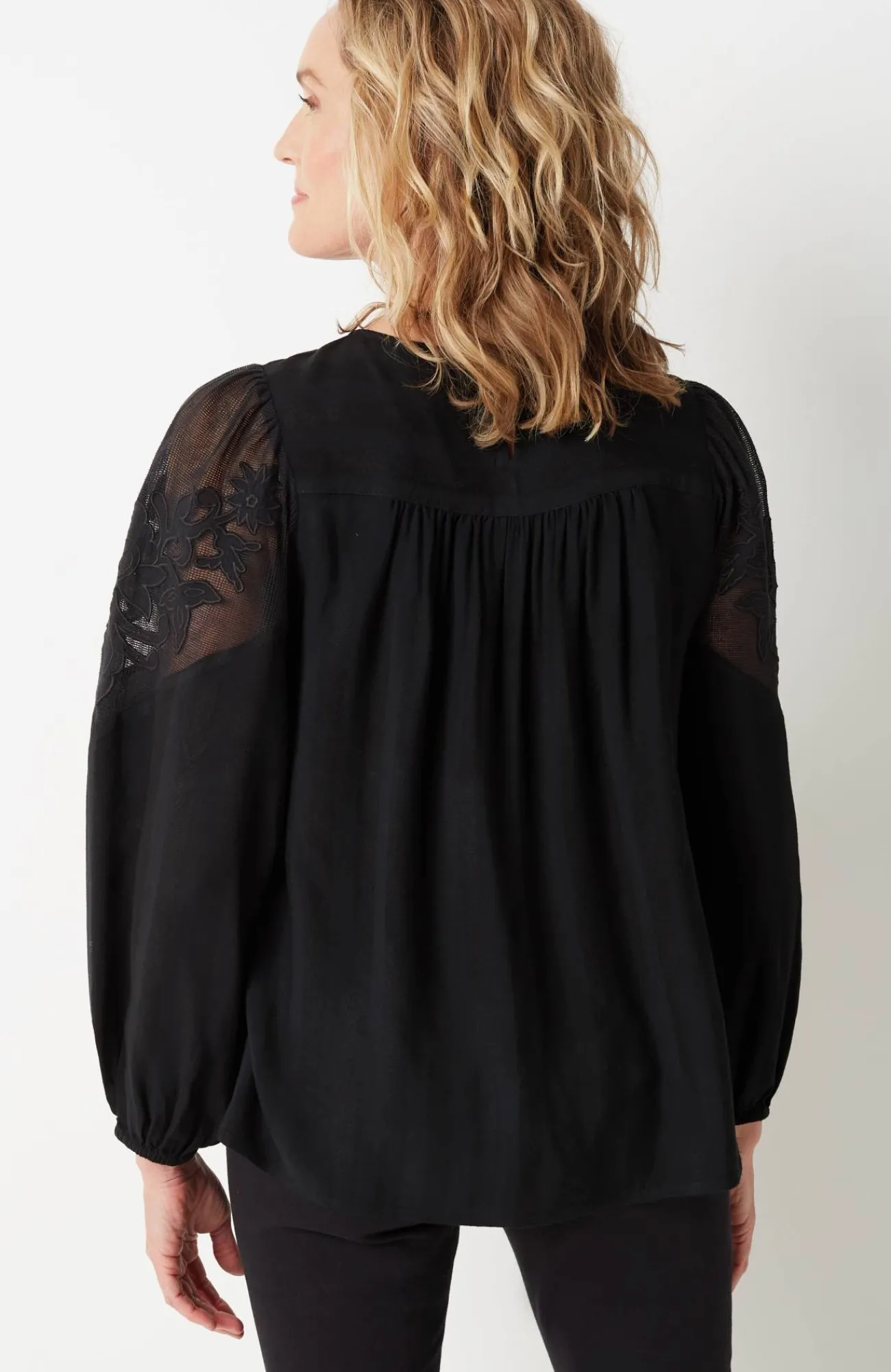J.Jill Textured Appliqué Top Black Hot